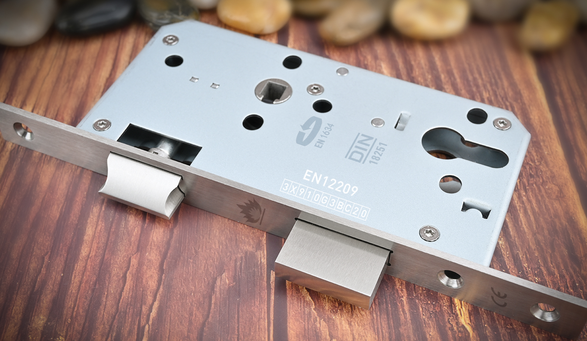 Persyaratan Teknis untuk Kunci Tanggam Tahan Api